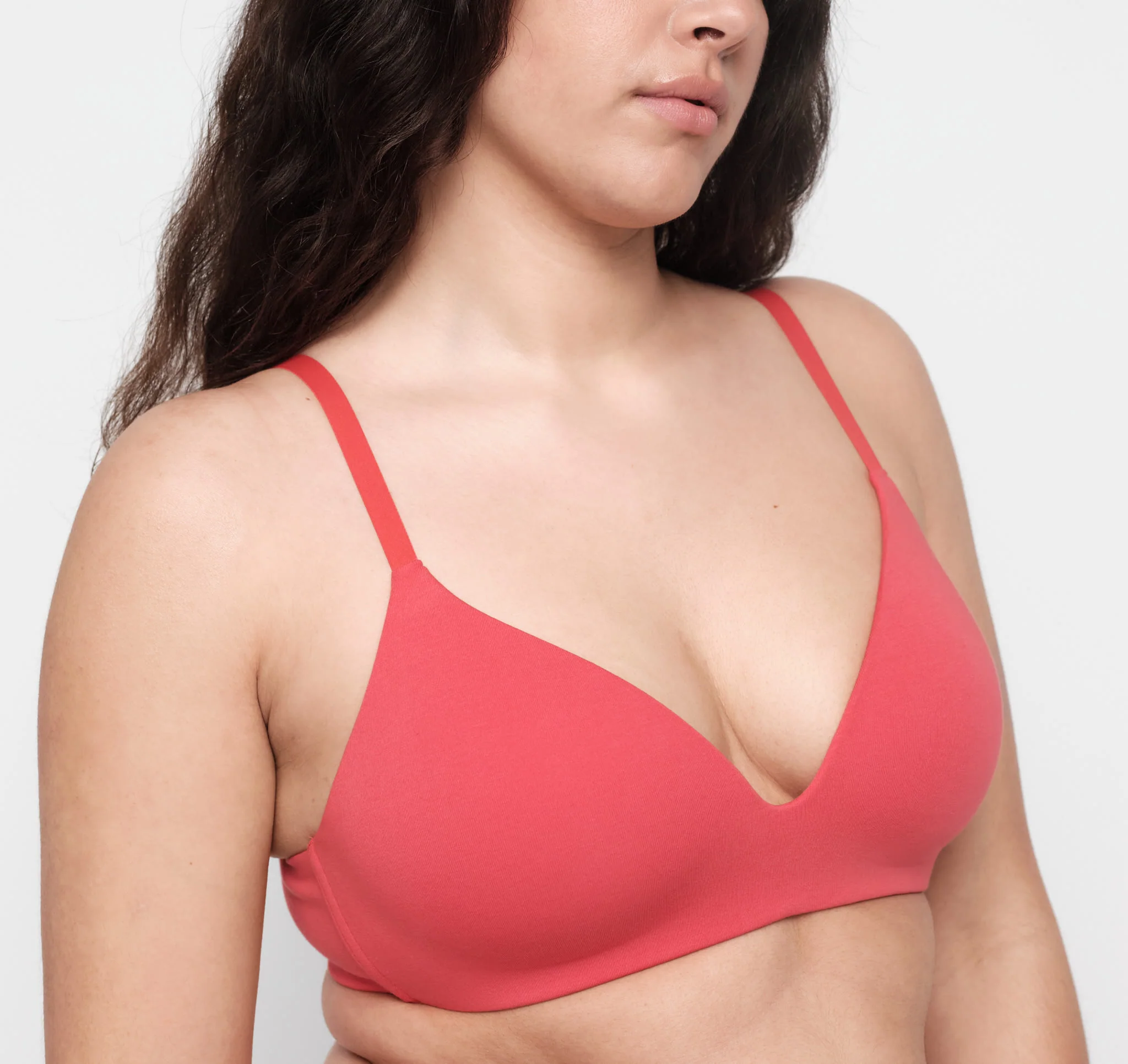 Core Wireless Plunge Bra - Image 2